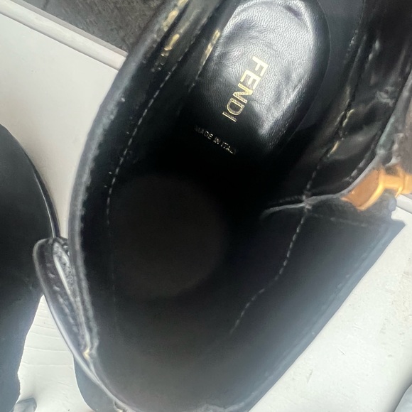 Fendi boots - Picture 3 of 5